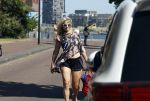 Amsterdam 23 en 24 juli 2022
Ellen ten Damme bij haar woonboot / woonark