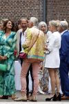 Oegstgeest 30 juli 2022
Trouwen Maxime Meiland en Leroy Molkenboer op kasteel Oud Poelgeest . Aanwezig natuurlijk Martien Meiland Erica Meiland Montana Meiland en haar partner Dirk Hoogstraten. Ook hun dochters Claire en Vive waren aanwezig.