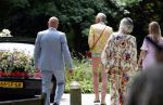 Oegstgeest 30 juli 2022
Trouwen Maxime Meiland en Leroy Molkenboer op kasteel Oud Poelgeest . Aanwezig natuurlijk Martien Meiland Erica Meiland Montana Meiland en haar partner Dirk Hoogstraten. Ook hun dochters Claire en Vive waren aanwezig.