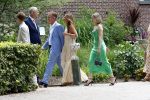 Oegstgeest 30 juli 2022
Trouwen Maxime Meiland en Leroy Molkenboer op kasteel Oud Poelgeest . Aanwezig natuurlijk Martien Meiland Erica Meiland Montana Meiland en haar partner Dirk Hoogstraten. Ook hun dochters Claire en Vive waren aanwezig. Broer Martien Meiland