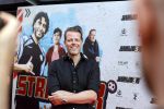 Amsterdam 20 juli 2022
Premiere Strijder in Tuschinski. Soufiane Touzani , Martijn Fischer Maartje v d Wetering Maik Cillekens Anouar Kasmi en Kailani Busker spelen de hoofdrollen. Martijn Koning kwam met nicht Sterre Koning