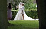 Oegstgeest 30 juli 2022
Trouwen Maxime Meiland en Leroy Molkenboer op kasteel Oud Poelgeest . Aanwezig natuurlijk Martien Meiland Erica Meiland Montana Meiland en haar partner Dirk Hoogstraten. Ook hun dochters Claire en Vive waren aanwezig.