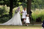 Oegstgeest 30 juli 2022
Trouwen Maxime Meiland en Leroy Molkenboer op kasteel Oud Poelgeest . Aanwezig natuurlijk Martien Meiland Erica Meiland Montana Meiland en haar partner Dirk Hoogstraten. Ook hun dochters Claire en Vive waren aanwezig.