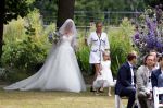 Oegstgeest 30 juli 2022
Trouwen Maxime Meiland en Leroy Molkenboer op kasteel Oud Poelgeest . Aanwezig natuurlijk Martien Meiland Erica Meiland Montana Meiland en haar partner Dirk Hoogstraten. Ook hun dochters Claire en Vive waren aanwezig.