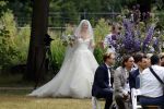 Oegstgeest 30 juli 2022
Trouwen Maxime Meiland en Leroy Molkenboer op kasteel Oud Poelgeest . Aanwezig natuurlijk Martien Meiland Erica Meiland Montana Meiland en haar partner Dirk Hoogstraten. Ook hun dochters Claire en Vive waren aanwezig.