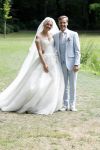 Oegstgeest 30 juli 2022
Trouwen Maxime Meiland en Leroy Molkenboer op kasteel Oud Poelgeest . Aanwezig natuurlijk Martien Meiland Erica Meiland Montana Meiland en haar partner Dirk Hoogstraten. Ook hun dochters Claire en Vive waren aanwezig.