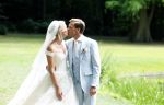Oegstgeest 30 juli 2022
Trouwen Maxime Meiland en Leroy Molkenboer op kasteel Oud Poelgeest . Aanwezig natuurlijk Martien Meiland Erica Meiland Montana Meiland en haar partner Dirk Hoogstraten. Ook hun dochters Claire en Vive waren aanwezig.