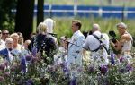 Oegstgeest 30 juli 2022
Trouwen Maxime Meiland en Leroy Molkenboer op kasteel Oud Poelgeest . Aanwezig natuurlijk Martien Meiland Erica Meiland Montana Meiland en haar partner Dirk Hoogstraten. Ook hun dochters Claire en Vive waren aanwezig.
