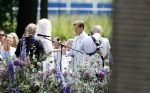 Oegstgeest 30 juli 2022
Trouwen Maxime Meiland en Leroy Molkenboer op kasteel Oud Poelgeest . Aanwezig natuurlijk Martien Meiland Erica Meiland Montana Meiland en haar partner Dirk Hoogstraten. Ook hun dochters Claire en Vive waren aanwezig.