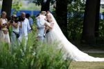 Oegstgeest 30 juli 2022
Trouwen Maxime Meiland en Leroy Molkenboer op kasteel Oud Poelgeest . Aanwezig natuurlijk Martien Meiland Erica Meiland Montana Meiland en haar partner Dirk Hoogstraten. Ook hun dochters Claire en Vive waren aanwezig.