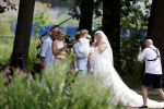 Oegstgeest 30 juli 2022
Trouwen Maxime Meiland en Leroy Molkenboer op kasteel Oud Poelgeest . Aanwezig natuurlijk Martien Meiland Erica Meiland Montana Meiland en haar partner Dirk Hoogstraten. Ook hun dochters Claire en Vive waren aanwezig.