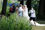 Oegstgeest 30 juli 2022
Trouwen Maxime Meiland en Leroy Molkenboer op kasteel Oud Poelgeest . Aanwezig natuurlijk Martien Meiland Erica Meiland Montana Meiland en haar partner Dirk Hoogstraten. Ook hun dochters Claire en Vive waren aanwezig.