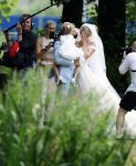 Oegstgeest 30 juli 2022
Trouwen Maxime Meiland en Leroy Molkenboer op kasteel Oud Poelgeest . Aanwezig natuurlijk Martien Meiland Erica Meiland Montana Meiland en haar partner Dirk Hoogstraten. Ook hun dochters Claire en Vive waren aanwezig.