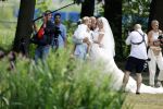 Oegstgeest 30 juli 2022
Trouwen Maxime Meiland en Leroy Molkenboer op kasteel Oud Poelgeest . Aanwezig natuurlijk Martien Meiland Erica Meiland Montana Meiland en haar partner Dirk Hoogstraten. Ook hun dochters Claire en Vive waren aanwezig.