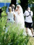 Oegstgeest 30 juli 2022
Trouwen Maxime Meiland en Leroy Molkenboer op kasteel Oud Poelgeest . Aanwezig natuurlijk Martien Meiland Erica Meiland Montana Meiland en haar partner Dirk Hoogstraten. Ook hun dochters Claire en Vive waren aanwezig.