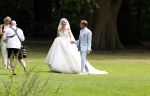 Oegstgeest 30 juli 2022
Trouwen Maxime Meiland en Leroy Molkenboer op kasteel Oud Poelgeest . Aanwezig natuurlijk Martien Meiland Erica Meiland Montana Meiland en haar partner Dirk Hoogstraten. Ook hun dochters Claire en Vive waren aanwezig.