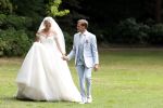 Oegstgeest 30 juli 2022
Trouwen Maxime Meiland en Leroy Molkenboer op kasteel Oud Poelgeest . Aanwezig natuurlijk Martien Meiland Erica Meiland Montana Meiland en haar partner Dirk Hoogstraten. Ook hun dochters Claire en Vive waren aanwezig.
