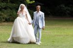 Oegstgeest 30 juli 2022
Trouwen Maxime Meiland en Leroy Molkenboer op kasteel Oud Poelgeest . Aanwezig natuurlijk Martien Meiland Erica Meiland Montana Meiland en haar partner Dirk Hoogstraten. Ook hun dochters Claire en Vive waren aanwezig.