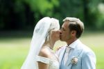 Oegstgeest 30 juli 2022
Trouwen Maxime Meiland en Leroy Molkenboer op kasteel Oud Poelgeest . Aanwezig natuurlijk Martien Meiland Erica Meiland Montana Meiland en haar partner Dirk Hoogstraten. Ook hun dochters Claire en Vive waren aanwezig.