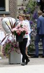 Oegstgeest 30 juli 2022
Trouwen Maxime Meiland en Leroy Molkenboer op kasteel Oud Poelgeest . Aanwezig natuurlijk Martien Meiland Erica Meiland Montana Meiland en haar partner Dirk Hoogstraten. Ook hun dochters Claire en Vive waren aanwezig. gasten