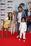 Amsterdam 20 juli 2022
Premiere Strijder in Tuschinski. Soufiane Touzani , Martijn Fischer Maartje v d Wetering Maik Cillekens Anouar Kasmi en Kailani Busker spelen de hoofdrollen. Touzani met zijn moeder en zijn kinderen