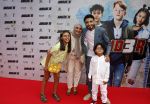 Amsterdam 20 juli 2022
Premiere Strijder in Tuschinski. Soufiane Touzani , Martijn Fischer Maartje v d Wetering Maik Cillekens Anouar Kasmi en Kailani Busker spelen de hoofdrollen. Touzani met zijn moeder en zijn kinderen