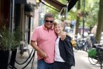 Amsterdam 28 juli 2022
Wolter Kroes met zijn zoon Tom in Amsterdam zuid. Ze hadden samen lekker geluncht bij brasserie v Dam