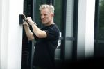 Amsterdam 15 16 en 17 juli 2023
Art Rooijakkers en zijn vriendin Karlijn Gudden wonen samen in hun nieuwe huis in Amsterdam zuid.
