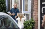 Amsterdam 15 16 en 17 juli 2023
Art Rooijakkers en zijn vriendin Karlijn Gudden wonen samen in hun nieuwe huis in Amsterdam zuid.