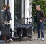 Amsterdam 15 16 en 17 juli 2023
Art Rooijakkers en zijn vriendin Karlijn Gudden wonen samen in hun nieuwe huis in Amsterdam zuid.