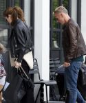 Amsterdam 15 16 en 17 juli 2023
Art Rooijakkers en zijn vriendin Karlijn Gudden wonen samen in hun nieuwe huis in Amsterdam zuid.