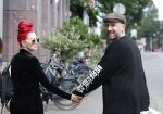 Amsterdam 6 juli 2023
Ben Saunders met zijn vriendin in Amsterdam zuid.