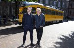 Den Haag 2 juli 2023
Erik de Zwart en vriiend/collega Paul v d Lugt rijden op een tram in Den haag