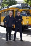 Den Haag 2 juli 2023
Erik de Zwart en vriiend/collega Paul v d Lugt rijden op een tram in Den haag