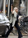 Amsterdam 21 juli 2023
Eva Jinek bij Artis na bespreking redaktie . Eva is zwanger