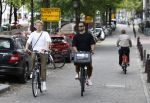 Amsterdam 12 juli 2023
freek bartels en Michael Muyderman op de fiets in het centrum van Amsterdam.