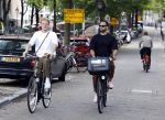 Amsterdam 12 juli 2023
freek bartels en Michael Muyderman op de fiets in het centrum van Amsterdam.