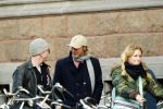 Amsterdam 8 november 2003

Guusje Nederhorst, Johnny de Mol en Chris Zegers wandelen met kinderwagen


Peter Smulders bv