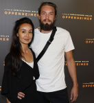 Amsterdam 19 juli 2023
Premiere Oppenheimer in Pathe Arena.
Jennifer de Jong met man