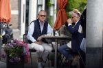Amsterdam 19 juli 2023
Jort Kelder en Yvo van Regteren Altena  op terras in het centrum van Amsterdam.