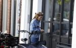 Amsterdam 15 16 en 17 juli 2023
Art Rooijakkers en zijn vriendin Karlijn Gudden wonen samen in hun nieuwe huis in Amsterdam zuid.