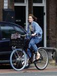 Amsterdam 15 16 en 17 juli 2023
Art Rooijakkers en zijn vriendin Karlijn Gudden wonen samen in hun nieuwe huis in Amsterdam zuid.