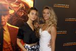 Amsterdam 19 juli 2023
Premiere Oppenheimer in Pathe Arena.
Kiya van Rossum (links) en Ruby van Rossum