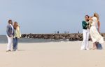 Den haag 30 juni 2023
Fotosessie op het strand Koning Willem Alexander, koningin Maxima en prinses Ariane, Prinses  Amalia en Prinses Alexia poseren tijdens de fotosessie op het strand met hond mambo.