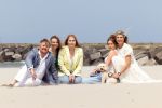 Den haag 30 juni 2023
Fotosessie op het strand Koning Willem Alexander, koningin Maxima en prinses Ariane, Prinses  Amalia en Prinses Alexia poseren tijdens de fotosessie op het strand met hond mambo.