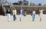 Den haag 30 juni 2023
Fotosessie op het strand Koning Willem Alexander, koningin Maxima en prinses Ariane, Prinses  Amalia en Prinses Alexia poseren tijdens de fotosessie op het strand met hond mambo.