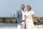 Den haag 30 juni 2023
Fotosessie op het strand Koning Willem Alexander, koningin Maxima en prinses Ariane, Prinses  Amalia en Prinses Alexia poseren tijdens de fotosessie op het strand met hond mambo.