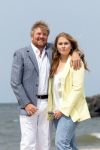 Den haag 30 juni 2023
Fotosessie op het strand Koning Willem Alexander, koningin Maxima en prinses Ariane, Prinses  Amalia en Prinses Alexia poseren tijdens de fotosessie op het strand met hond mambo.