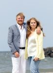Den haag 30 juni 2023
Fotosessie op het strand Koning Willem Alexander, koningin Maxima en prinses Ariane, Prinses  Amalia en Prinses Alexia poseren tijdens de fotosessie op het strand met hond mambo.