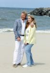 Den haag 30 juni 2023
Fotosessie op het strand Koning Willem Alexander, koningin Maxima en prinses Ariane, Prinses  Amalia en Prinses Alexia poseren tijdens de fotosessie op het strand met hond mambo.